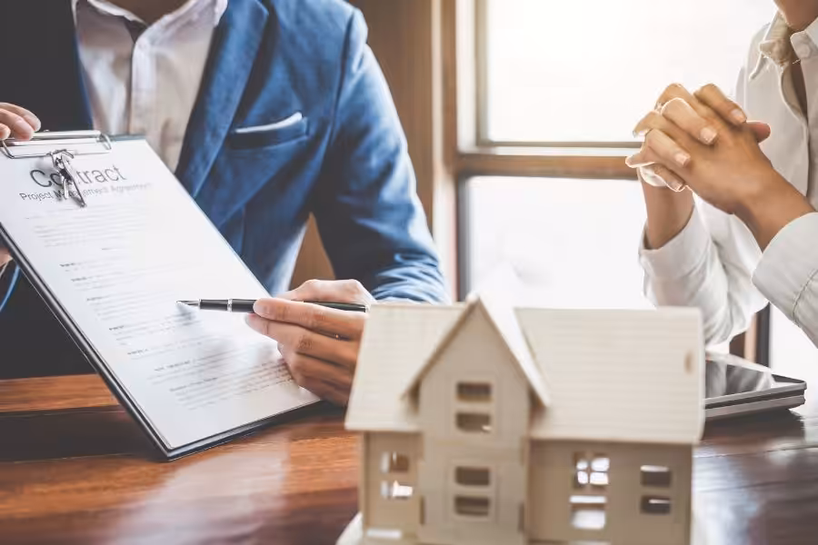 Benefits of hiring real estate agency to buy and sell
